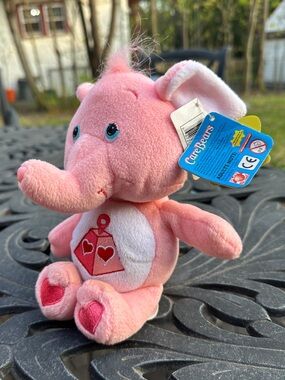 Care Bear Lotsa Heart Elephant Vintage 2